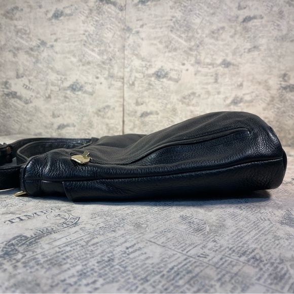 Libaire Made in U.S.A. vintage leather shoulder/crossbody bag - Picture 2 of 14